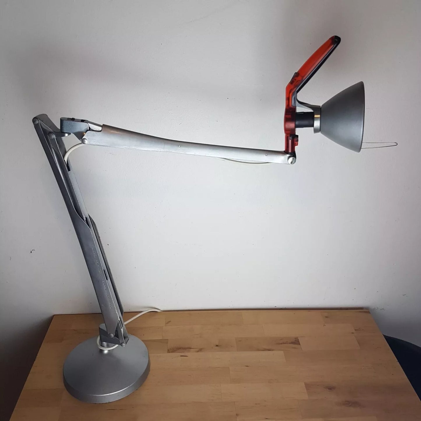 1990's Paolo Rizatto & Alberto Medea for Luceplan "Fortebraccio" D33 Desk Lamp